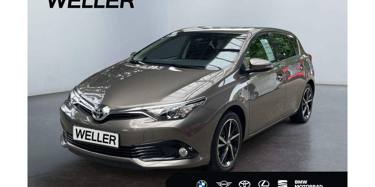 Toyota Auris 78.413 km 14.499 &euro; Osnabrück 49090