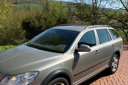 Skoda Octavia 313.000 km 3.850 &euro; Gronau (Leine) 31028