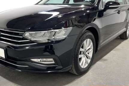 VW Passat Variant