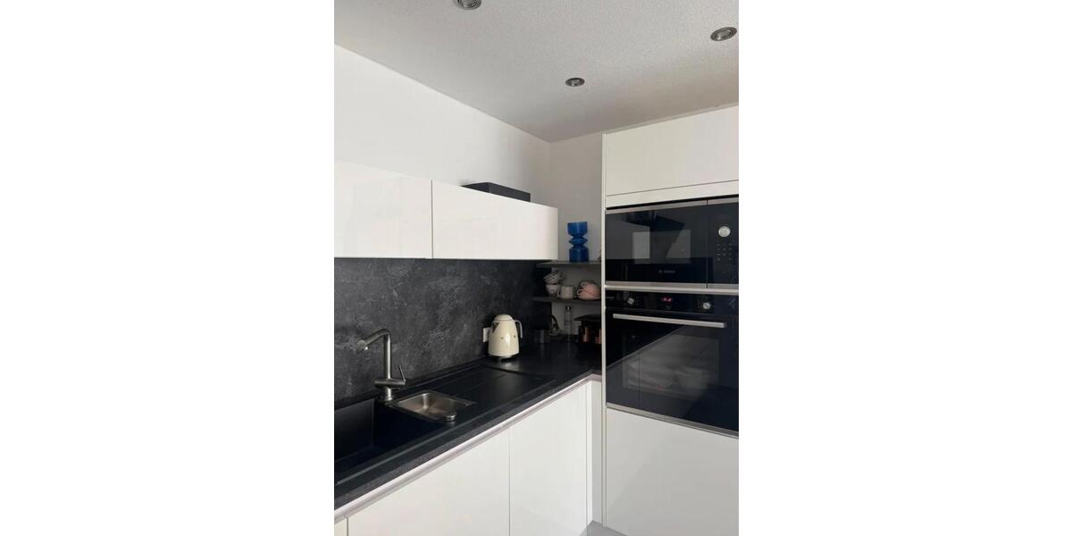 Erdgeschoßwohnung Rottenburg am Neckar - 3 Zimmer, 100 m&sup2;, 1.700&euro; | Angebot:26660130