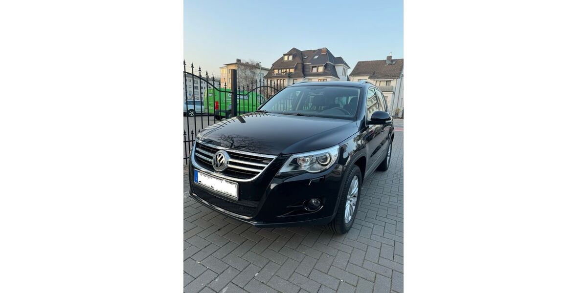 VW Tiguan 56.000 km 10.700 &euro; Bremen 28309