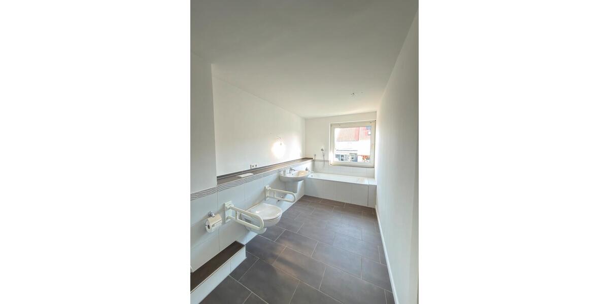 Reihenhaus Winsen (Luhe) - 4 Zimmer, 100 m&sup2;, 1.700&euro; | Angebot:25648352