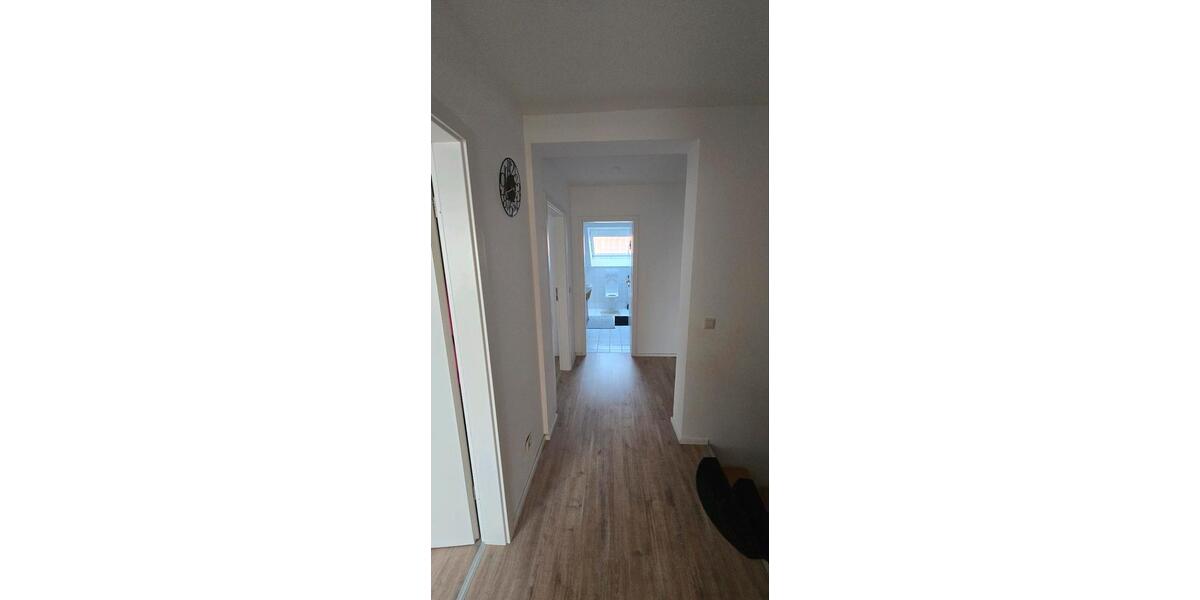 Maisonettenwohnung Oberderdingen - 4 Zimmer, 116 m&sup2;, 1.500&euro; | Angebot:25253398