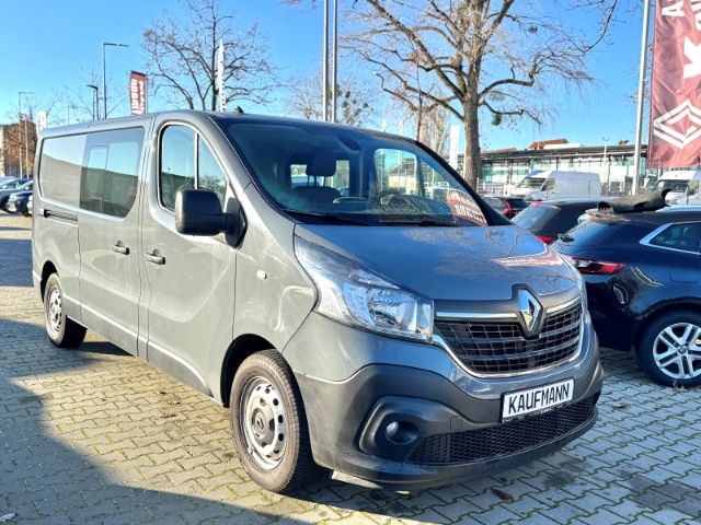 Renault Trafic 64.500 km 25.890 &euro; Berlin 12247