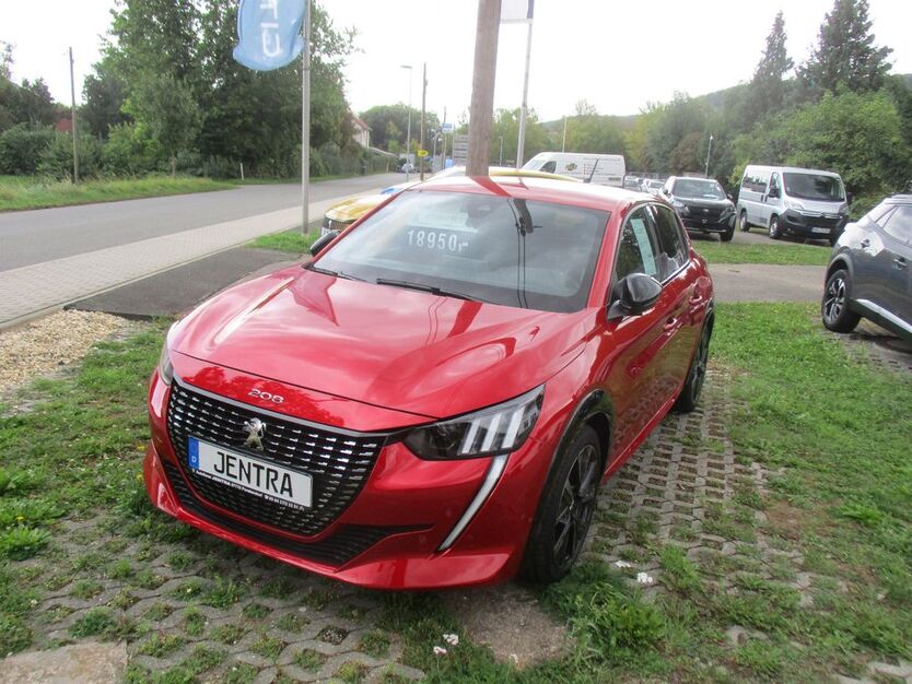 Peugeot 208 22.850 km 18.950 € Porstendorf/Jena 07778