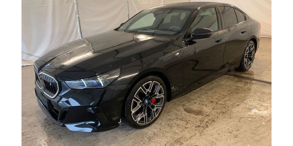 BMW i5 120.000 km 48.950 &euro; Steinbach-Hallenberg OT Herges-Hallenberg 98587