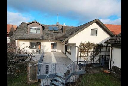 5-Zi.-Wohnung (125 m²) mit Garten, Terrasse & Garage 5 zimmer