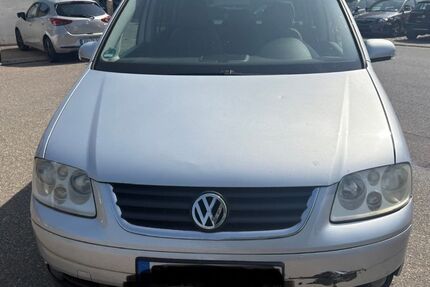 VW Touran 200.000 km 799 € Speyer 67346