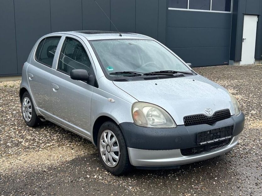 Yaris