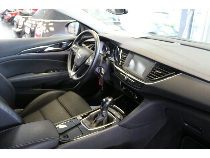 Opel Insignia Sports Tourer 1.5 D ITurbo Innovation 77.442 km 15.980 € Euskirchen 53881