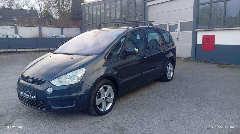 Ford S-Max 138.000 km 4.950 &euro; Oberhausen 46049