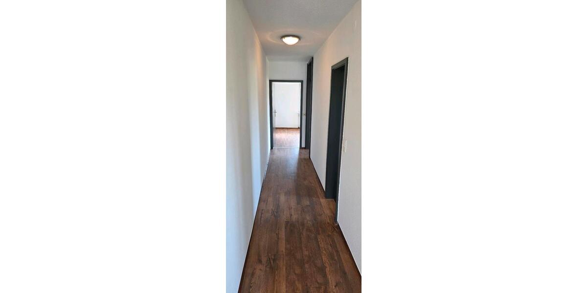 Etagenwohnung Schotten - 3 Zimmer, 106 m&sup2;, 880&euro; | Angebot:26336192