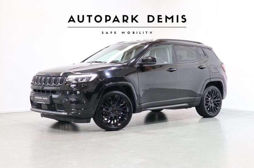Jeep Compass 88.800 km 19.555 € Appen 25482
