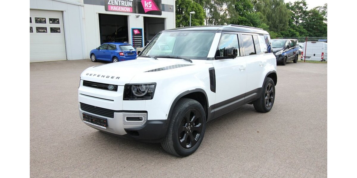 Land Rover Defender D240 2.0 SE AWD LED+AHK+PANO+MEMORY+ACC 72.263 km 43.911 &euro; Hagenow 19230