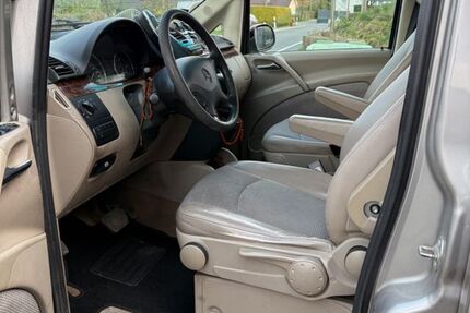 Mercedes-Benz Viano 276.000 km 8.800 &euro; Gummersbach 51647