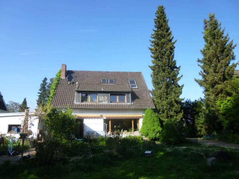 Haus zum Kaufen in Moers 630.000 € 180 m²