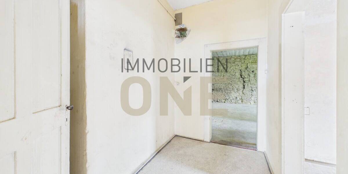 Mehrfamilienhaus, Wohnhaus Schierling - 4 Zimmer, 127 m&sup2;, 160.000&euro; | Angebot:26391577