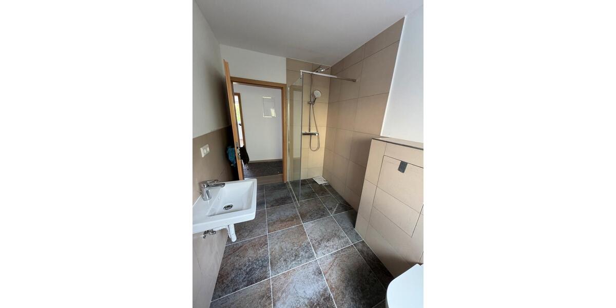 Erdgeschoßwohnung Grasellenbach - 4 Zimmer, 92 m&sup2;, 1.190&euro; | Angebot:26312772