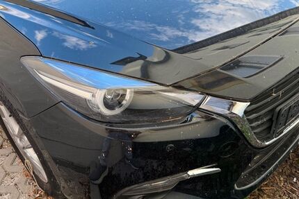 Mazda 3 30.000 km 12.750 &euro; Kelheim 93309