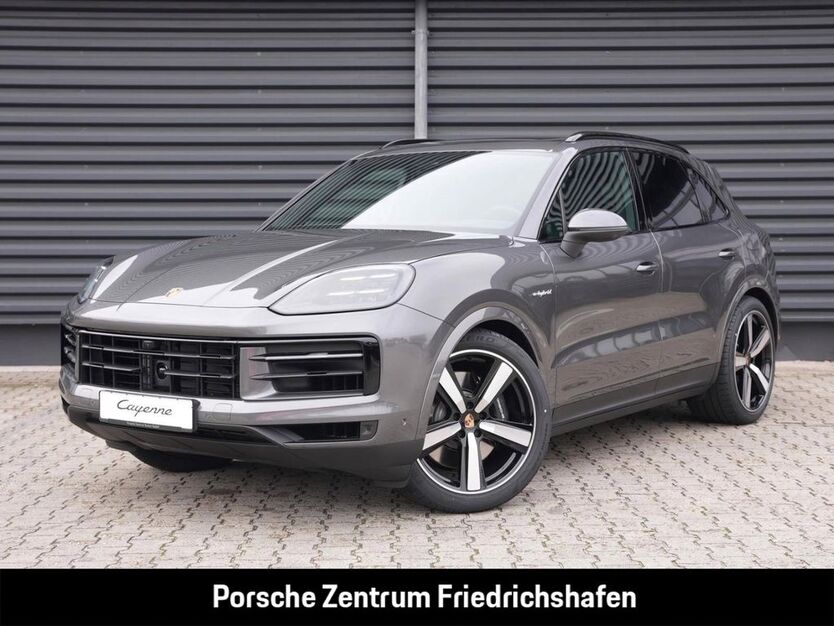 Porsche Cayenne 9.000 km 135.880 € Friedrichshafen 88045