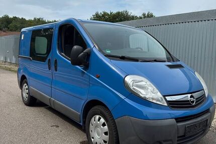Opel Vivaro 193.533 km 6.450 € Heilbronn 74072