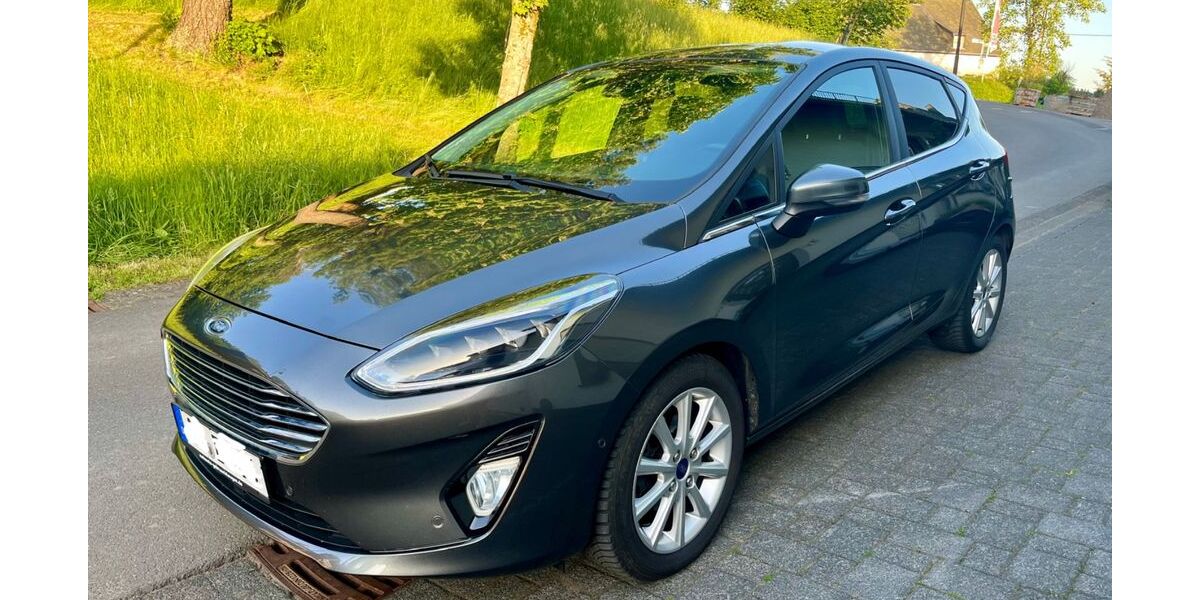Ford Fiesta 45.800 km 13.650 &euro; Nürburg 53520