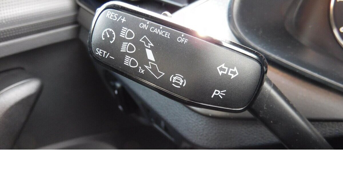 Skoda Kamiq 1.0 Ambition CleverTSI BMT Navi Klima 28.900 km 18.390 &euro; Vordorf 38533