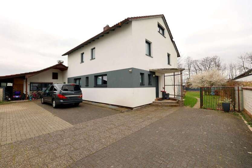 Haus zum Kaufen in Schönenberg-Kübelberg 350.000 € 226 m²