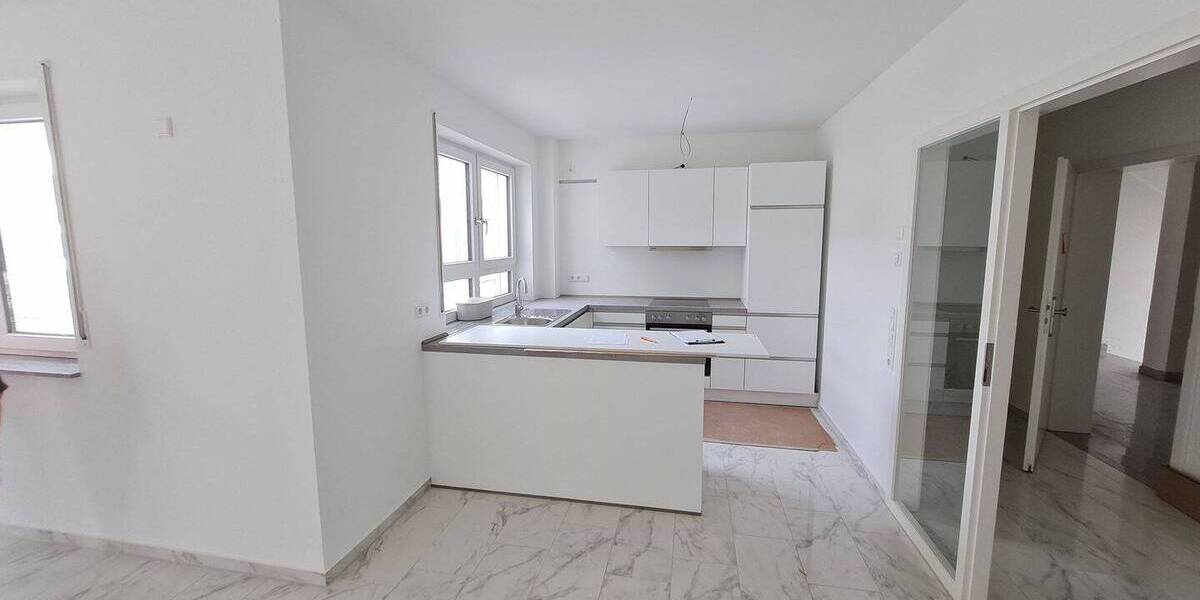 Etagenwohnung Bad Wimpfen - 3 Zimmer, 81 m&sup2;, 1.300&euro; | Angebot:26556708