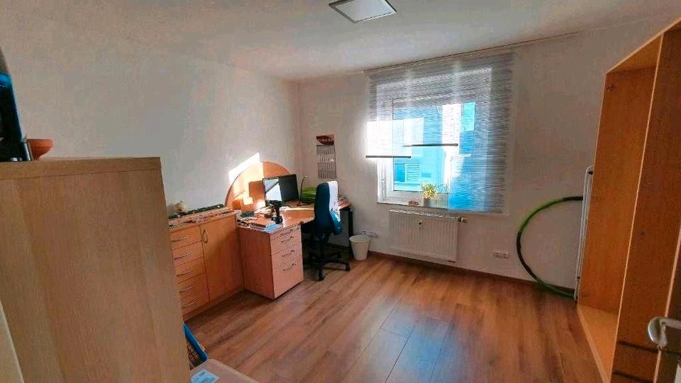 Etagenwohnung Hof Neuhof - 3 Zimmer, 75 m&sup2;, 610&euro; | Angebot:26340105