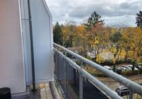 WOW moderne, sehr helle und freundliche 2 Zi. Whg. Neubau mit Balkon und EBK