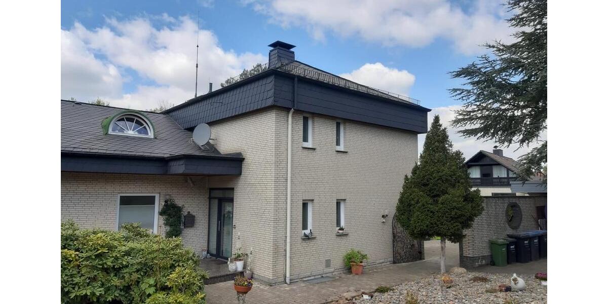 Villa Rinteln - 5 Zimmer, 220 m&sup2;, 1.850&euro; | Angebot:25986835