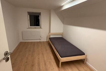 Wohnung Gersthofen - 4 Zimmer, 85 m&sup2;, 600&euro; | Angebot:25296134