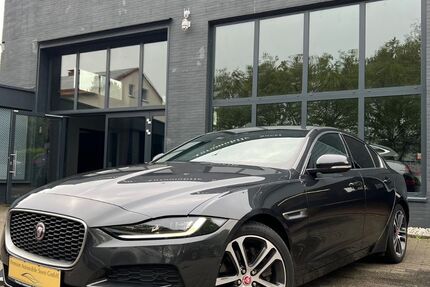 Jaguar XE 61.000 km 25.500 &euro; Soest 59494