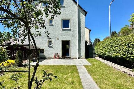 Haus Weiden in der Oberpfalz Rehbühl - 6 Zimmer, 150 m&sup2;, 349.000&euro; | Angebot:26902604