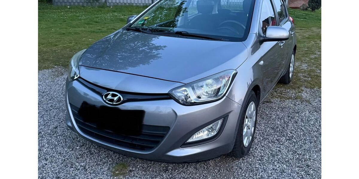 Hyundai i20 138.000 km 4.200 &euro; Niederzier 52382
