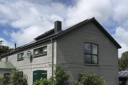 Haus Bollingstedt - 5 Zimmer, 196 m&sup2;, 449.000&euro; | Angebot:24453569