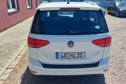VW Touran 60.000 km 21.500 &euro; Bardowick 21357