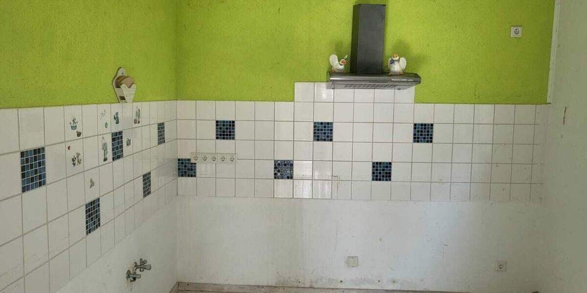 Doppelhaushälfte Neustadt bei Coburg Coburg - 4 Zimmer, 107 m&sup2;, 90.000&euro; | Angebot:25741901