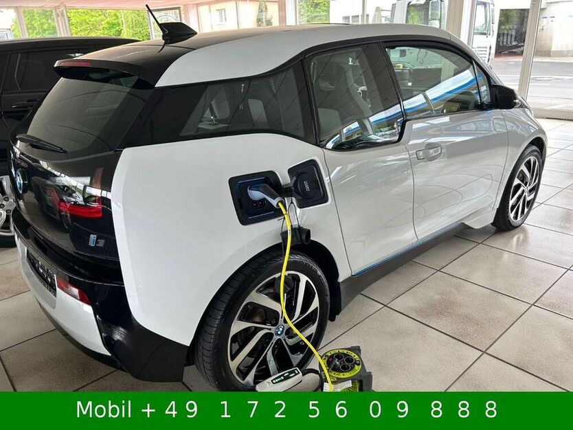 i3
