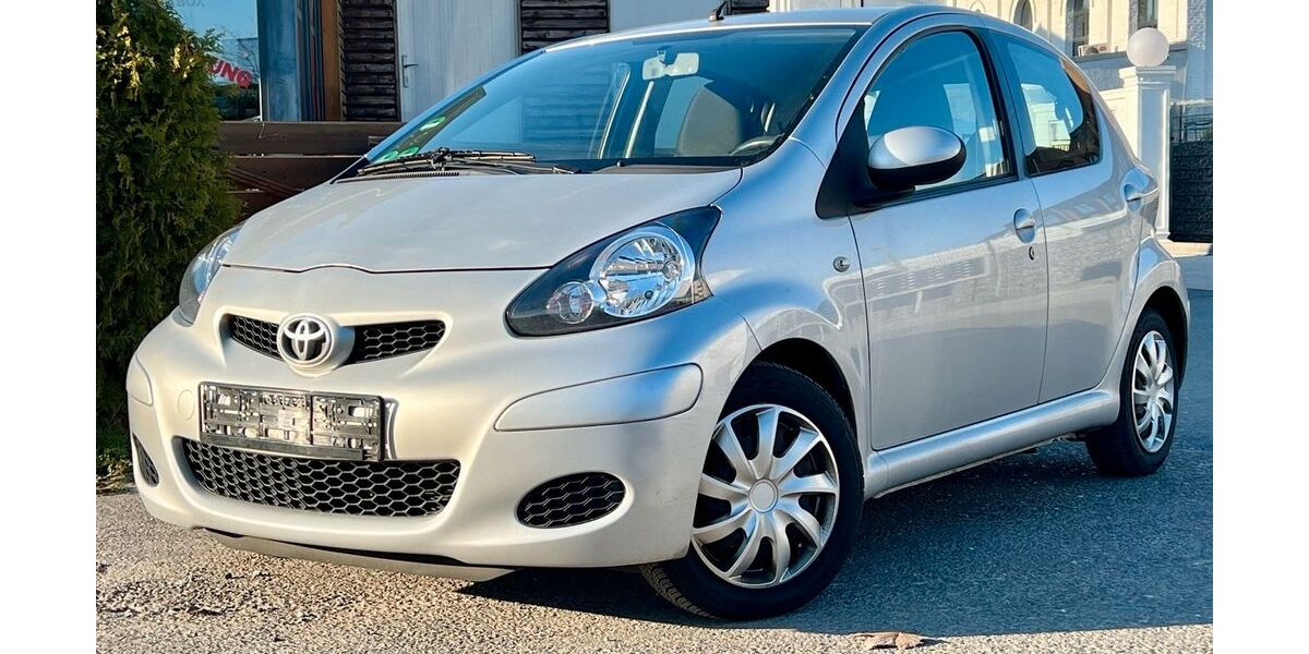 Toyota Aygo (X) 198.196 km 1.350 &euro; Gelsenkirchen 45884