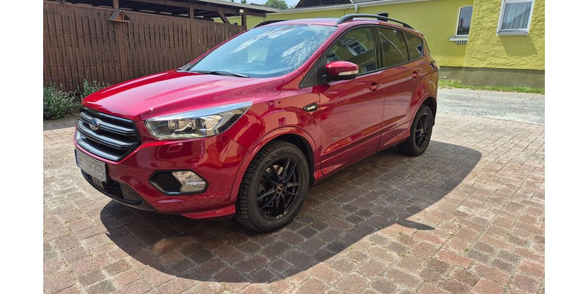 Ford Kuga 106.424 km 15.500 &euro; Gornau 09405