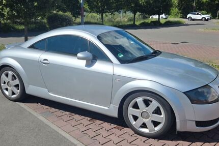 Audi TT 231.900 km 4.200 € Dahn 66994