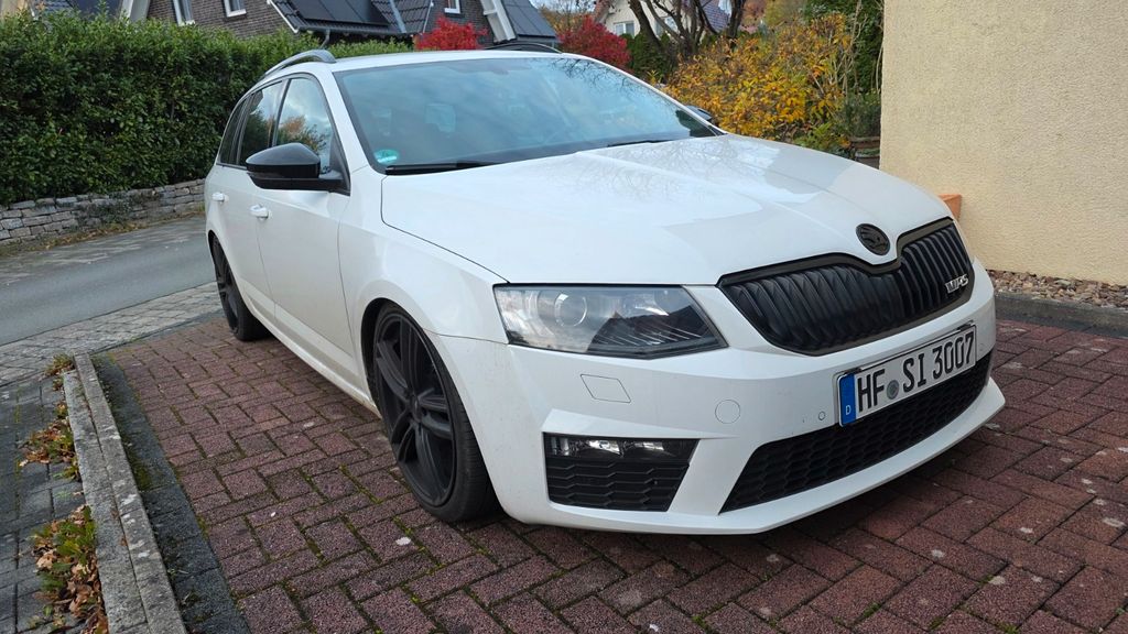Skoda Octavia 170.800 km 11.000 € Herford 32049