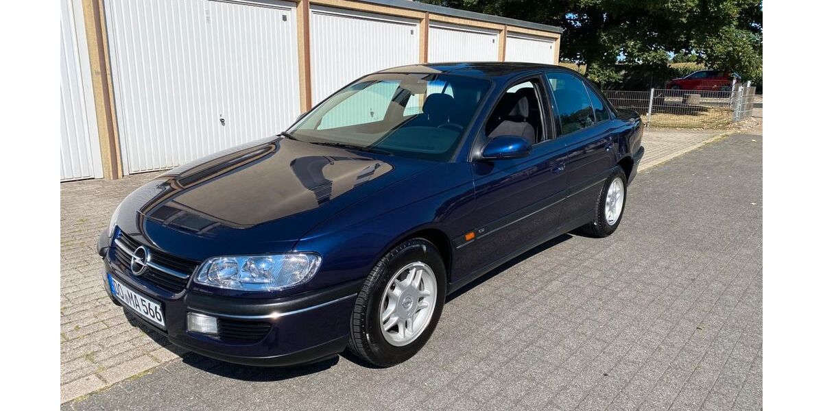 Opel Omega 56.000 km 8.900 &euro; Marl 45768