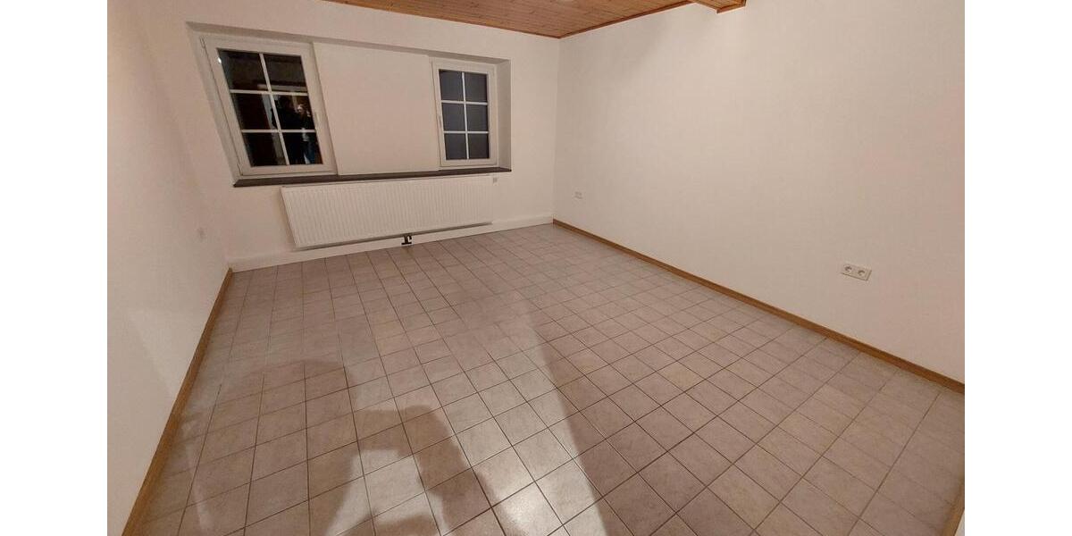 Etagenwohnung Badem - 3 Zimmer, 75 m&sup2;, 650&euro; | Angebot:26288402