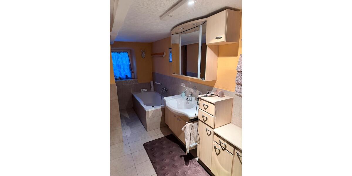 Haus in Wiesenthau Mietkauf möglich 4 zimmer