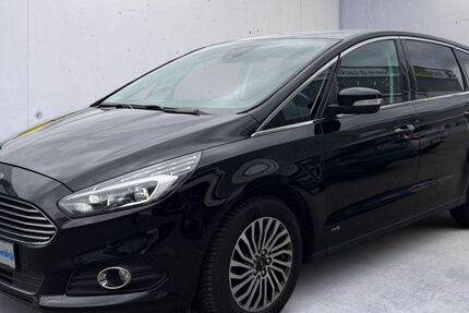 Ford S-Max 149.900 km 21.480 &euro; Konstanz 78467