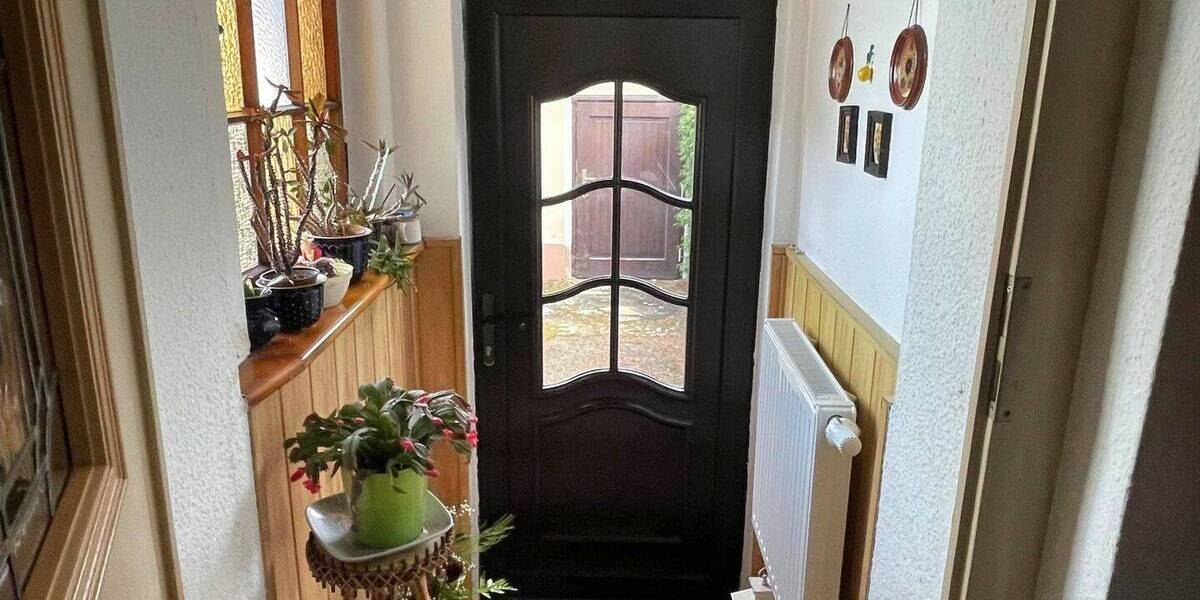 Doppelhaushälfte Hoyerswerda - 3 Zimmer, 67 m&sup2;, 90.000&euro; | Angebot:26293113