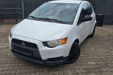 Mitsubishi Colt 124.013 km 3.900 € Hanau 63456